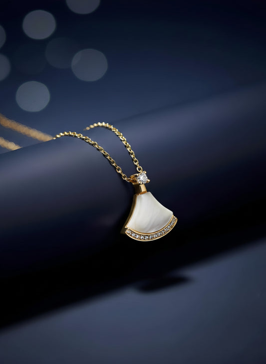 The Palais Fan Necklace